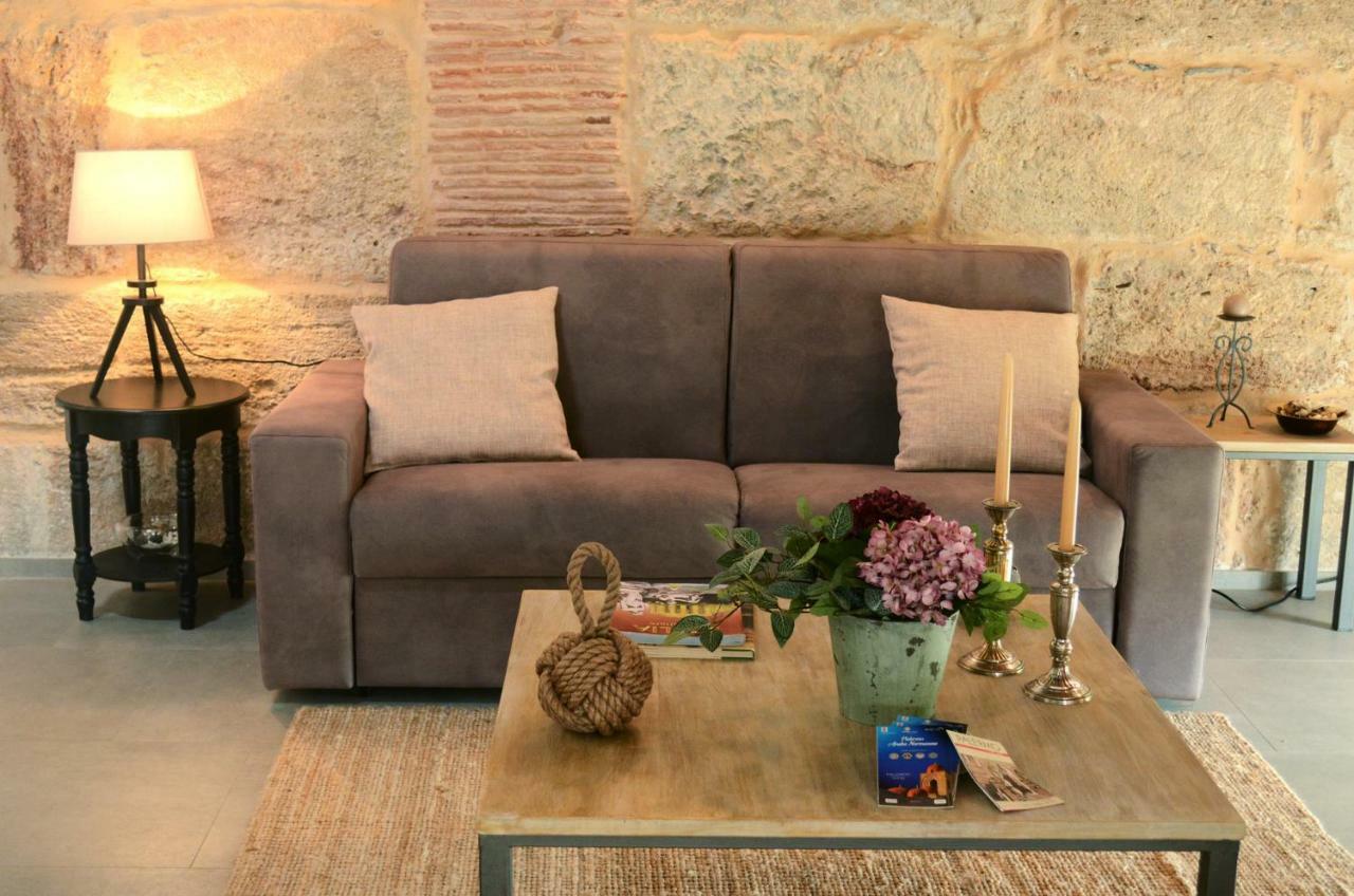 La Suite Del Principe Con Parcheggio Incluso Palermo Ngoại thất bức ảnh